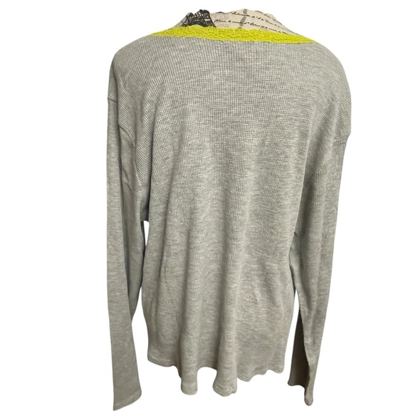 Paper Tee Light Gray Knit Top - Picture 2 of 3